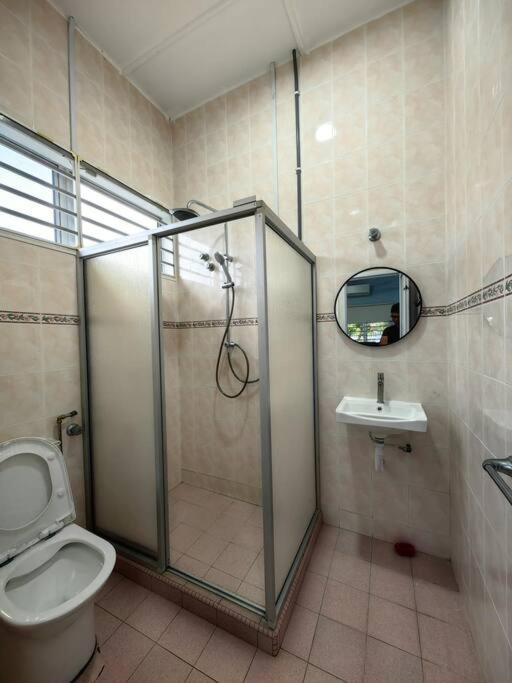 Blossom Spacious Comfy 830 Holiday home *