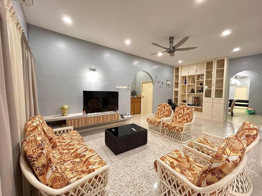 Holiday home Blossom Spacious Comfy 830 Seremban