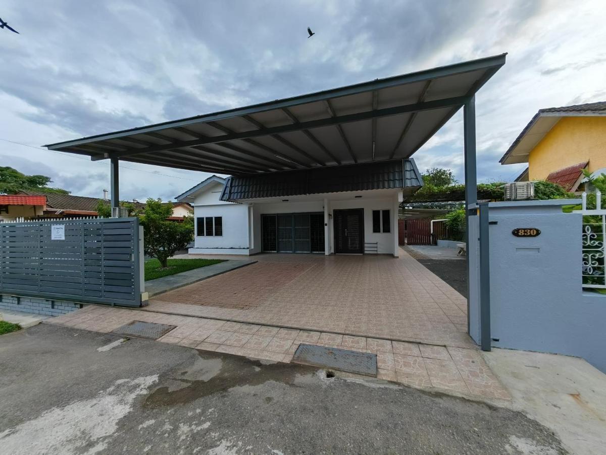 Blossom Spacious Comfy 830 * Seremban