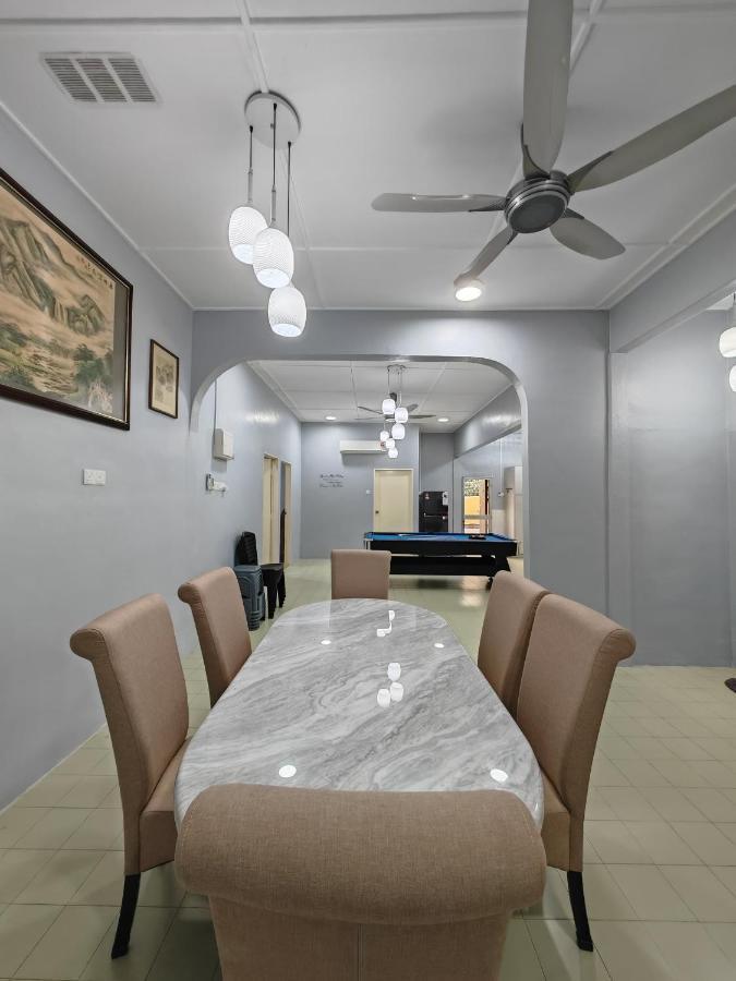 Blossom Spacious Comfy 830 * Seremban